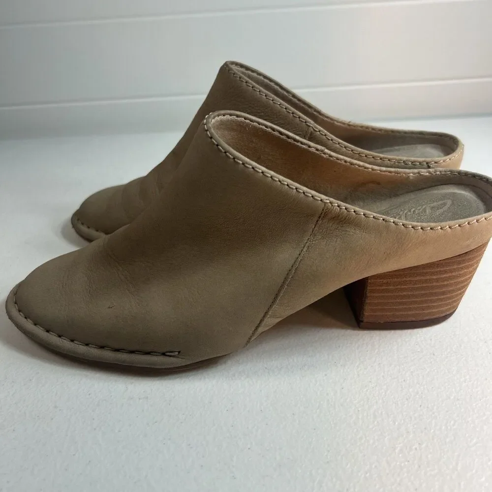 Clarks Women’s Leather Mule Size 7.5 Taupe Block Heel Smooth Nubuck